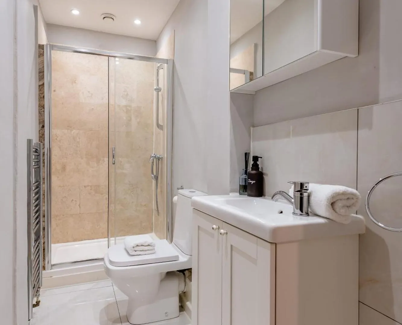 אדינבורו Elegant 2Br Apartment On Leven St