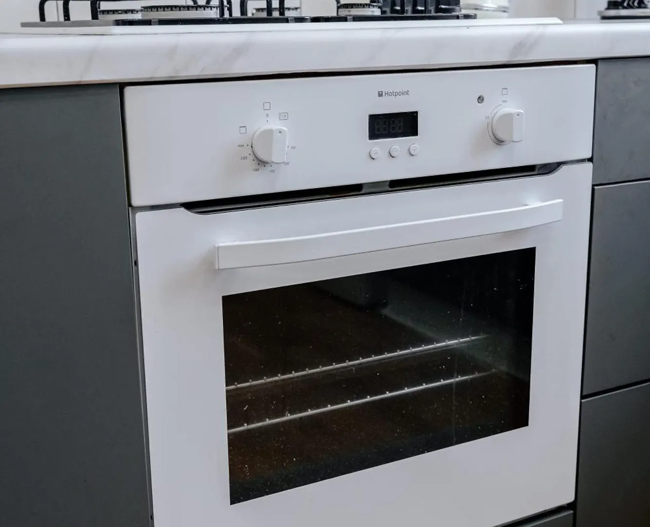 אדינבורו Elegant 2Br Apartment On Leven St