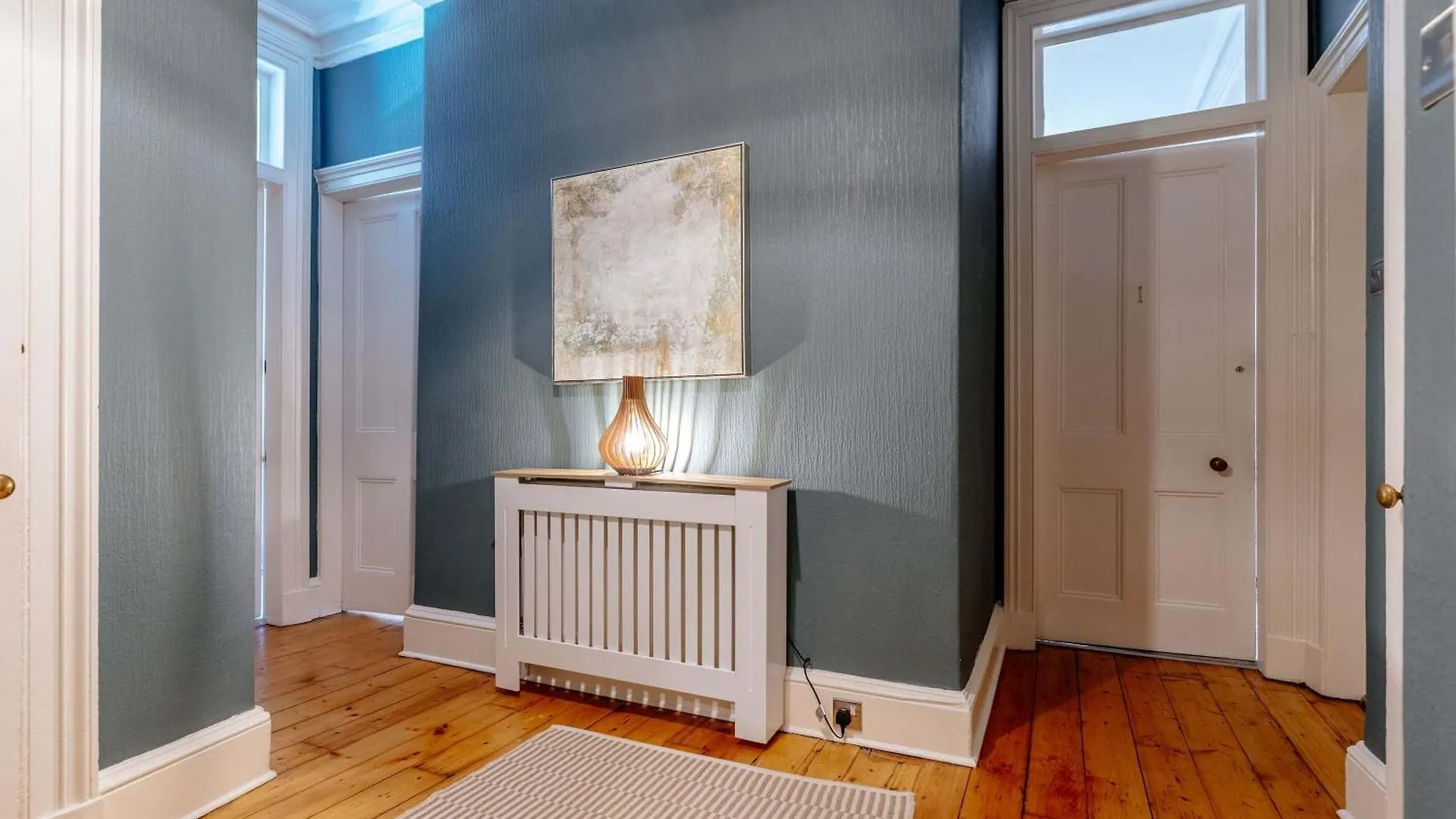 אדינבורו Elegant 2Br Apartment On Leven St 0*,